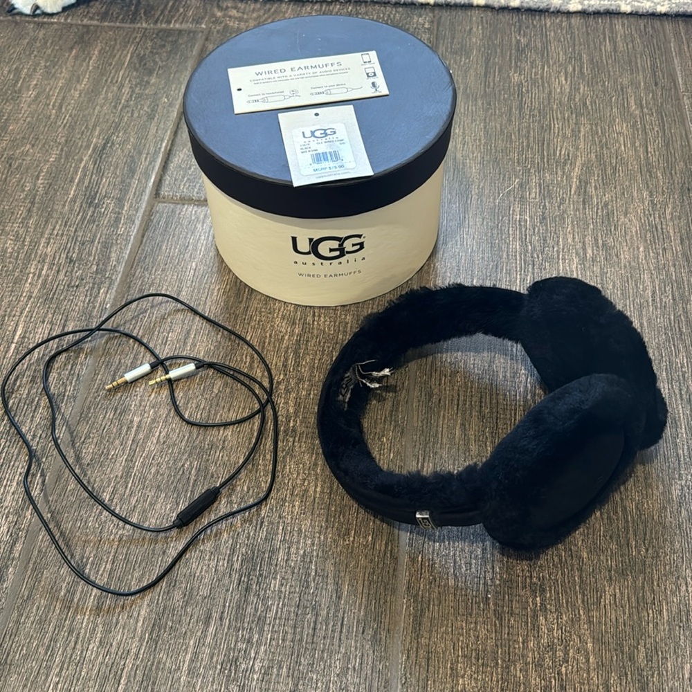UGG Black Wired Earmuffs, Never Worn